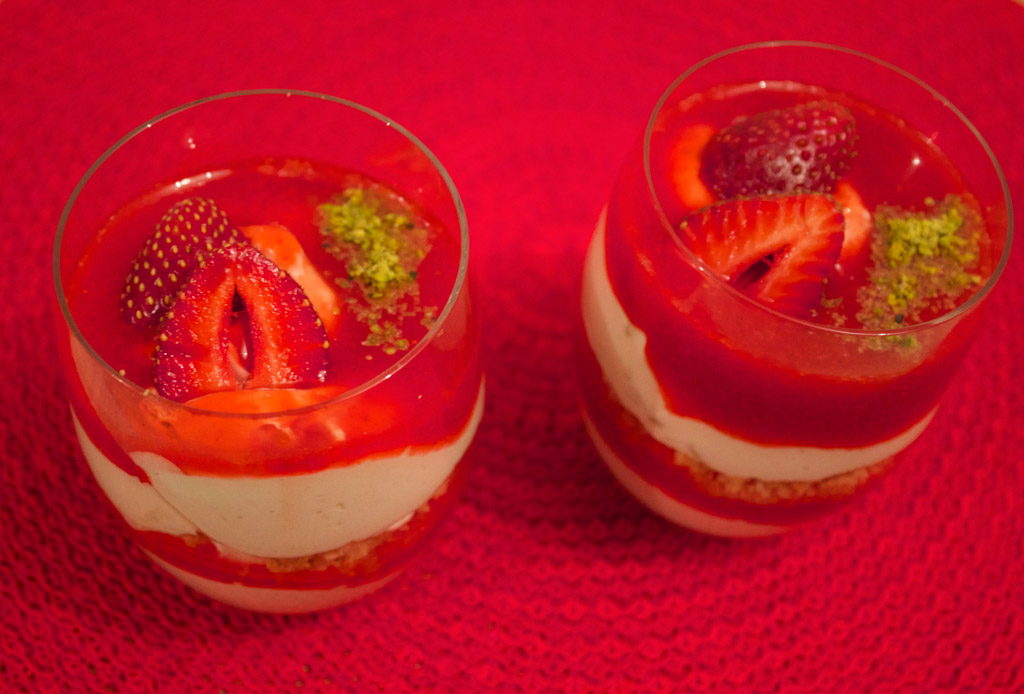 mousse pistacchio e fragole