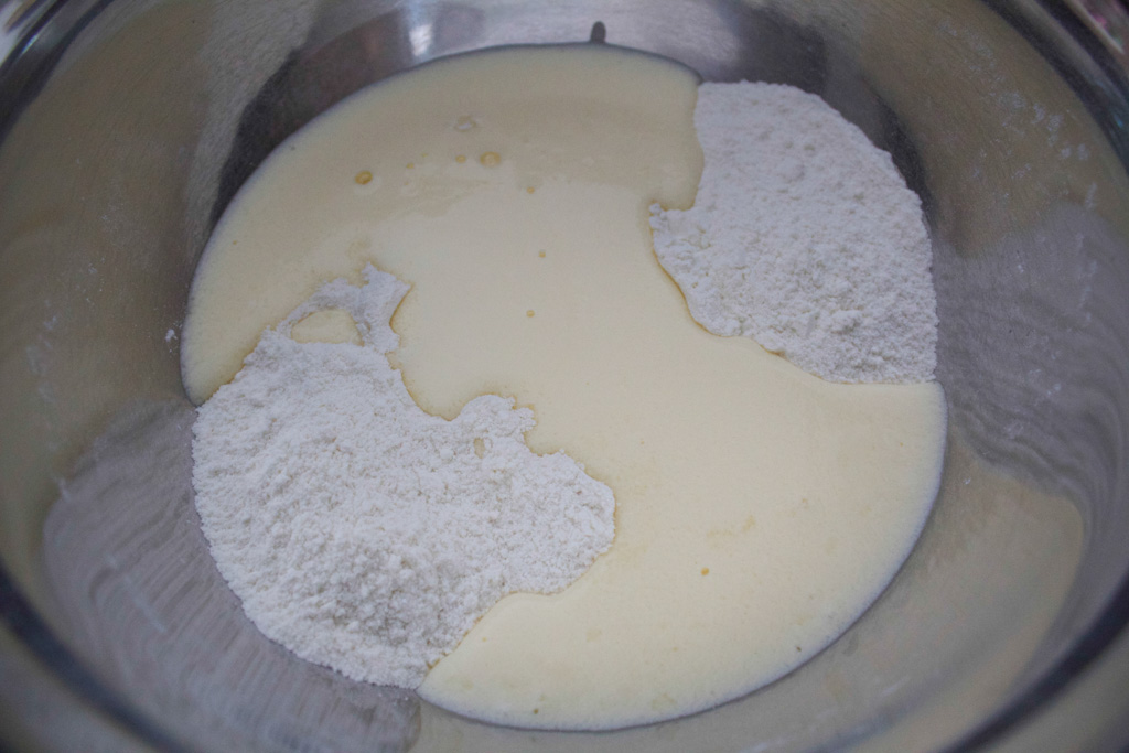preparazione muffin ai mirtilli