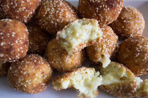 polpette_filanti_broccoli_e_patate