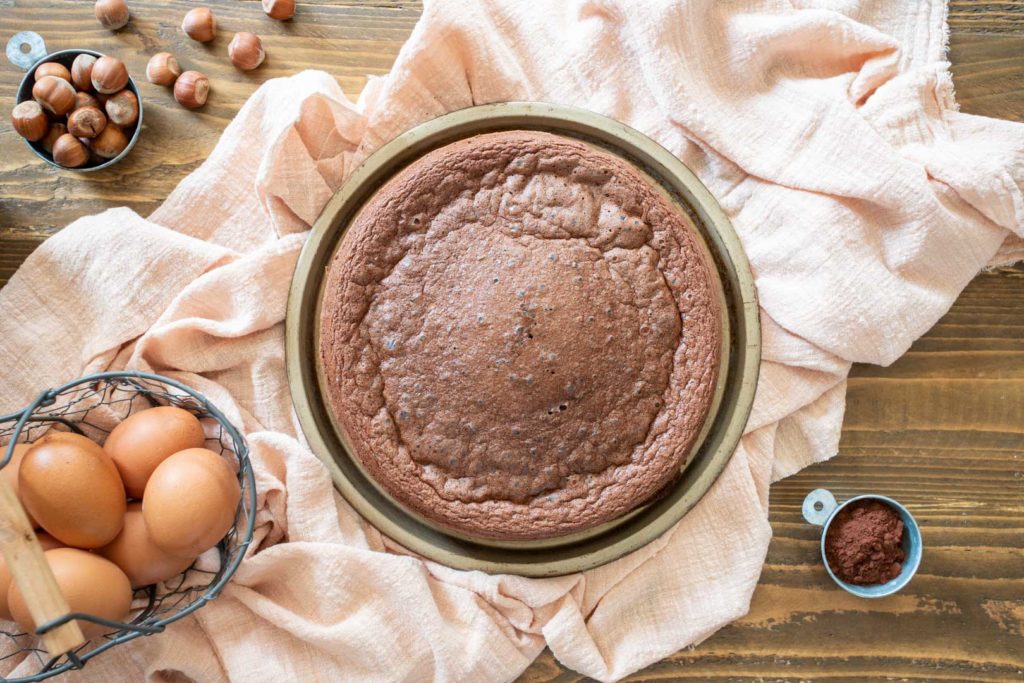 ricetta perfetta pan di spagna cacao nocciole
