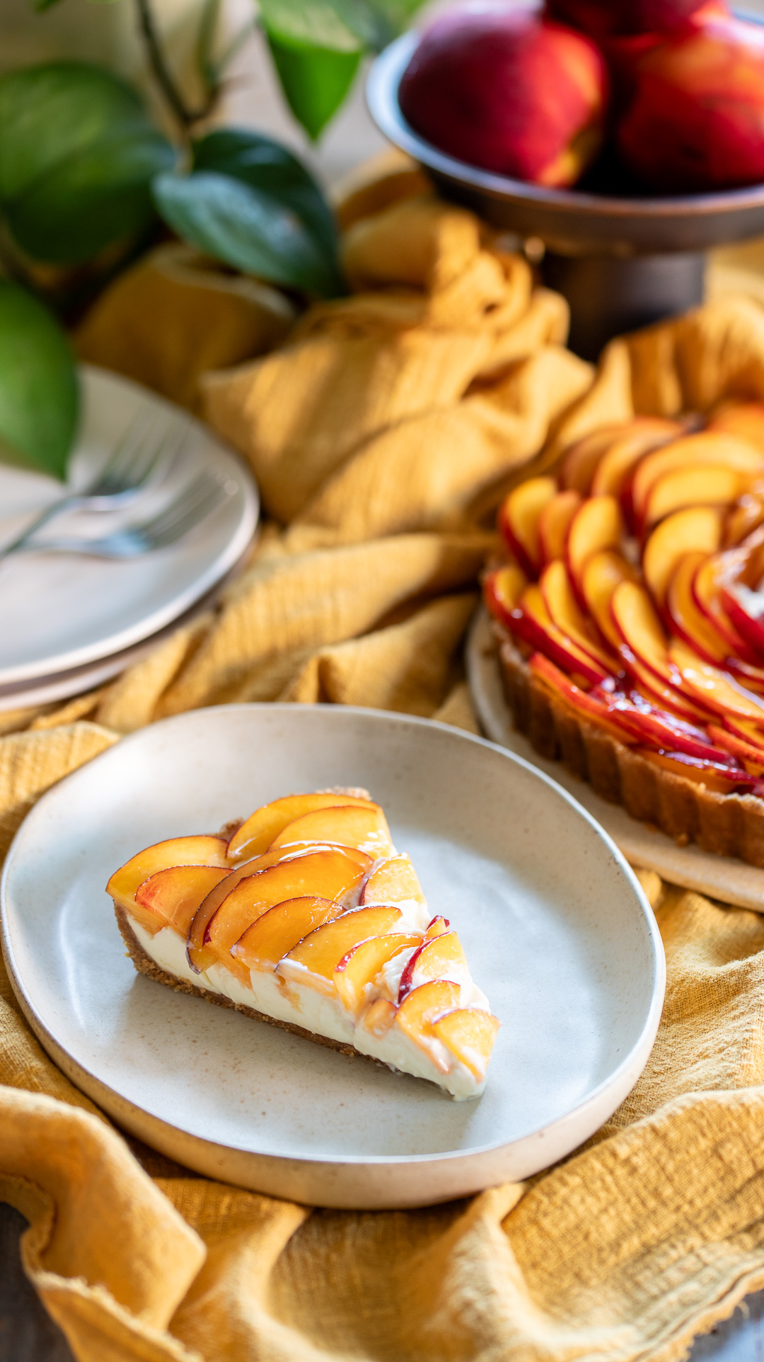 crostata senza cottura namelaka cioccolato bianco e pesche